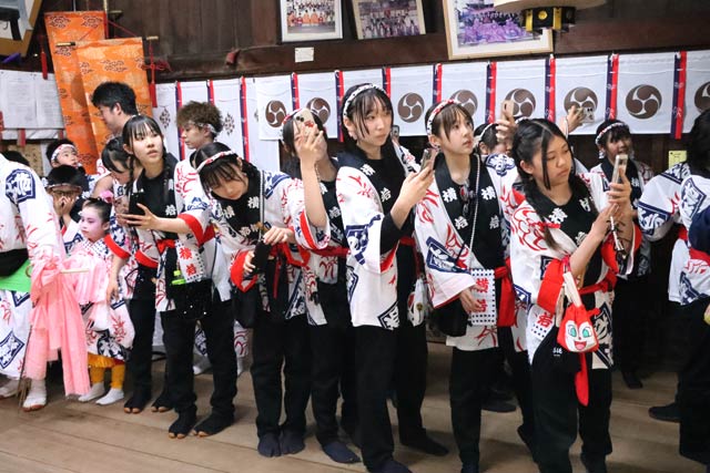 横町万灯保存会