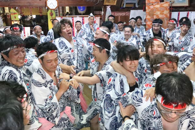 木場小路万灯組の舞い込み
