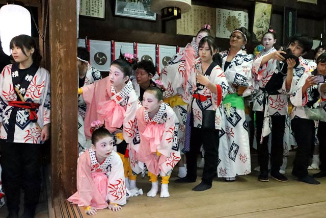 横町万灯保存会