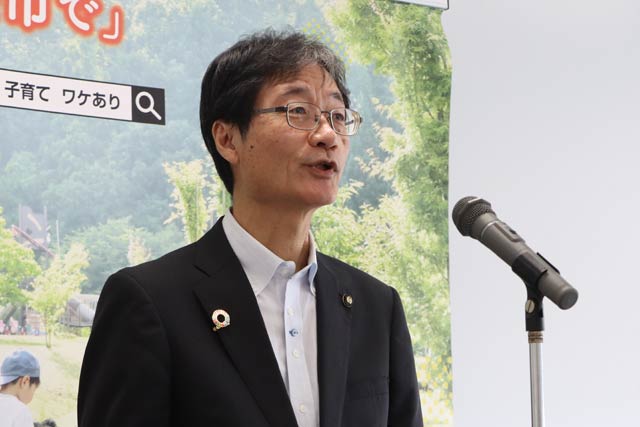鈴木燕市長が定例会見