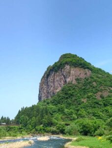 下田のランドマーク八木ヶ鼻
