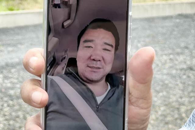 燕北小学校で積み込み作業