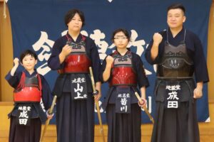 地蔵堂剣士会の全員女子の小学生剣士が日本武道館の舞台へ