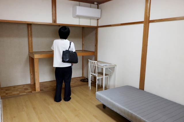 2階は「学生が暮らすコレクティブハウス」の居室