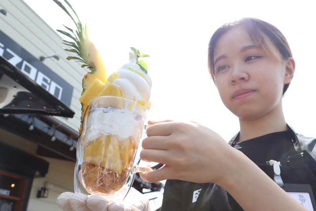来週からかき氷を用意する「大島テラス960」のフルーツパフェ