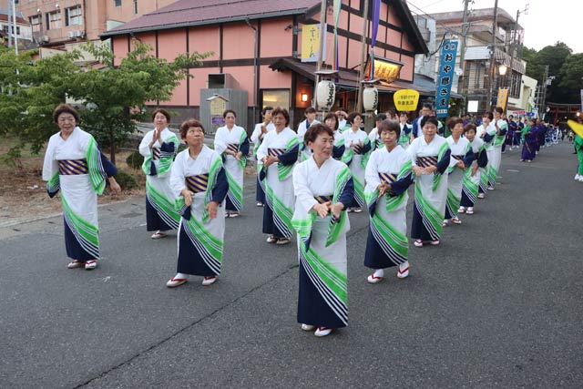 民謡流し
