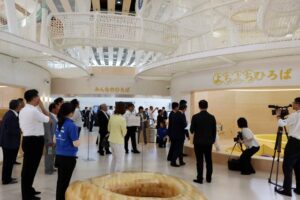 燕市屋内こども遊戯施設「うさぎもちハレラテつばめ」公開