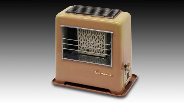 機械遺産に認定されたコロナの「国産初の加圧式石油ストーブＳＢ型」