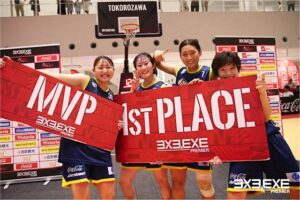 優勝した女子ビーターズ