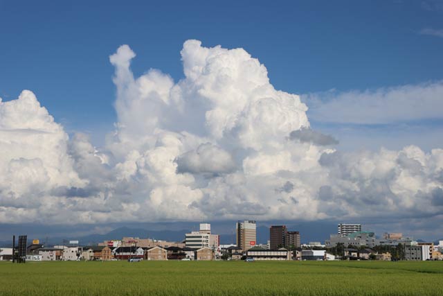 三条市上須頃から