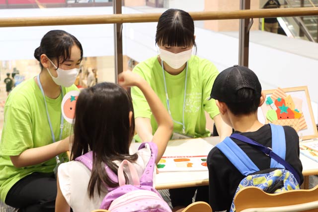 子ども向けには、野菜の栄養に関するクイズも