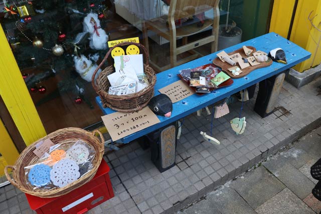 絵本の店 omamori