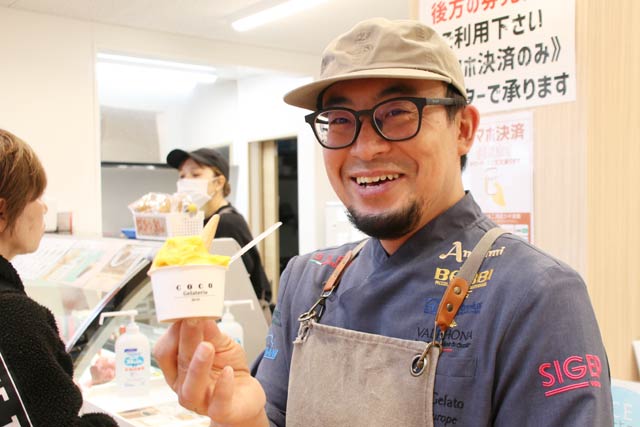 「ジェラテリアココ」の佐久間さん