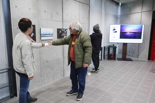 15日の展示作業