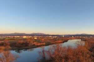 19日の三条市は最低気温－1.3度の今季初の氷点下も終日快晴の上天気