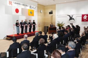 与板地域交流拠点施設「いこいね☆よいた」開所式のテープカット