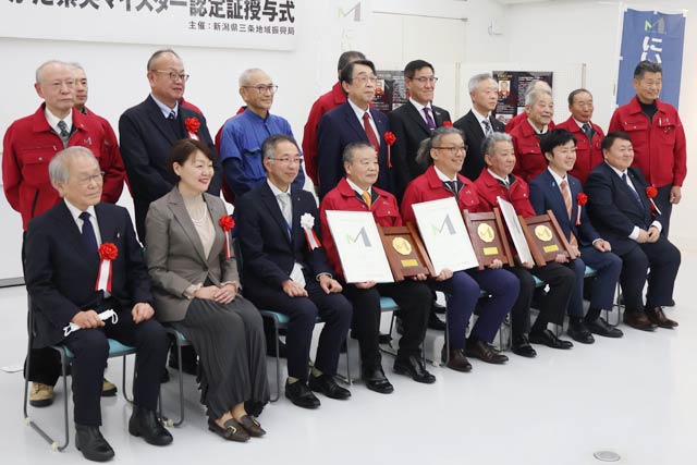 歴代マイスターらと記念撮影