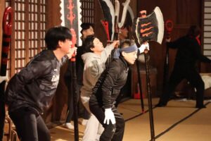 本成寺鬼踊り奉讃会の練習初日のようす