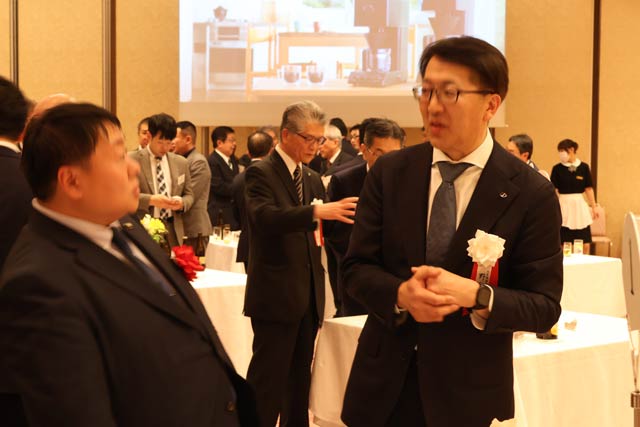 野水社長と佐野市長