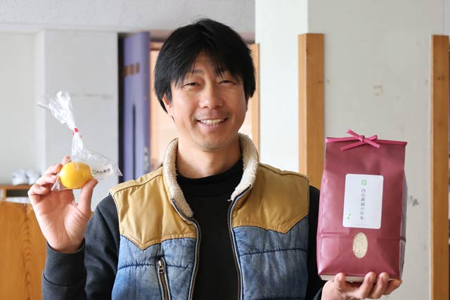 「新潟ガストロノミーアワード」一次産業従事者部門でグランプリを受賞した内山農園の代表、内山徳寿さん