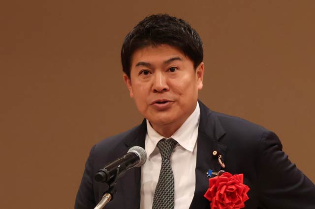 小林参院議員