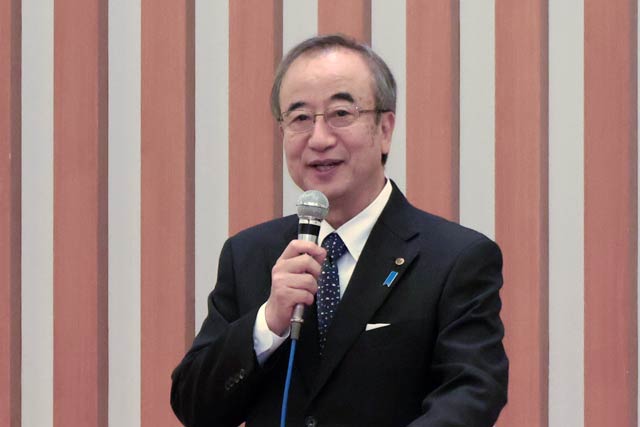花角知事