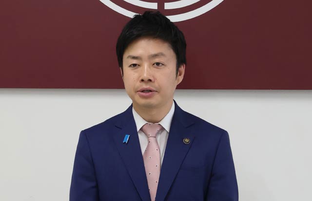 滝沢市長