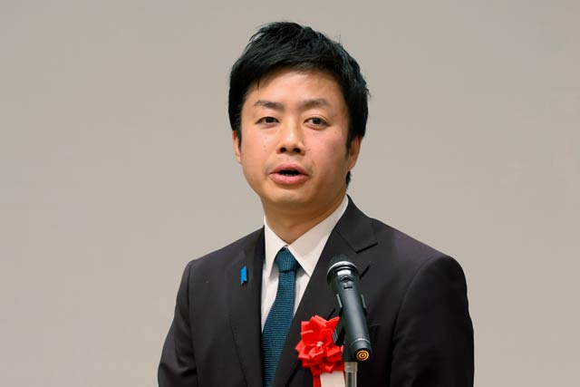滝沢三条市長