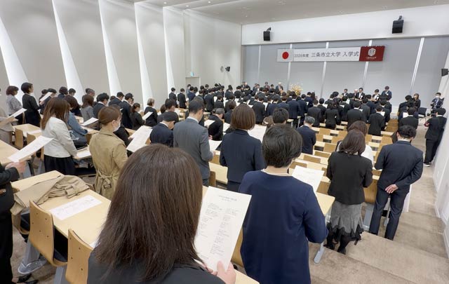 入学式