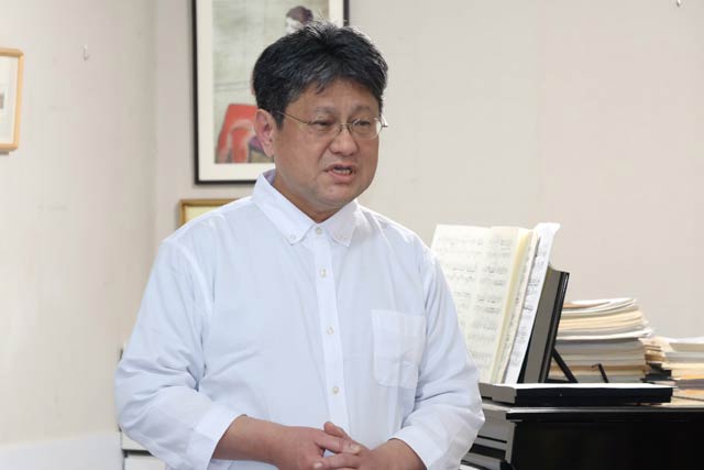 石段氏が事務所開き