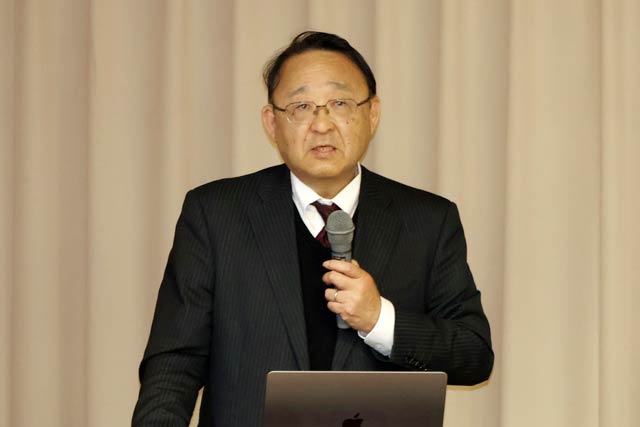 新潟大学の三ツ井敏明特任教授