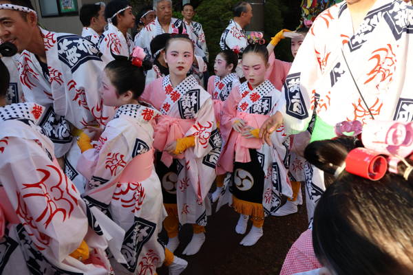 横町万灯保存会