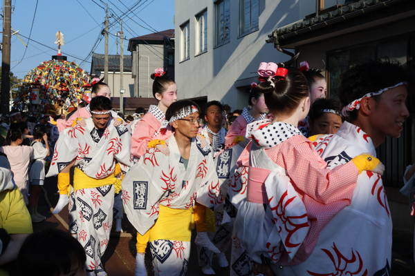 横町万灯保存会