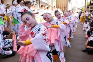 【燕春祭り】横町万灯組の修祓式と出陣式