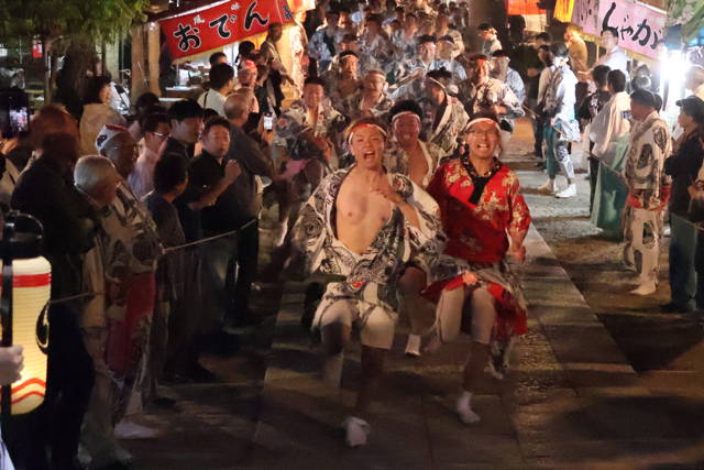 戸隠神社春季例大祭の万灯