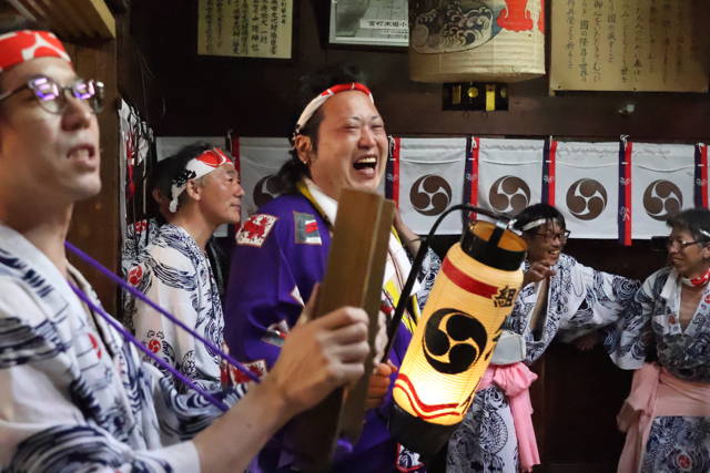 戸隠神社春季例大祭の万灯