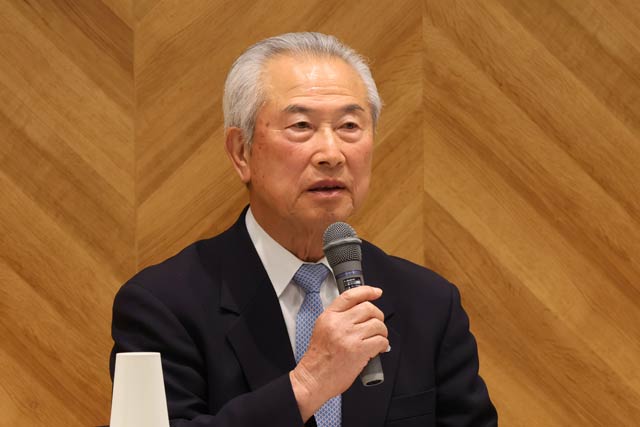 左脳氏