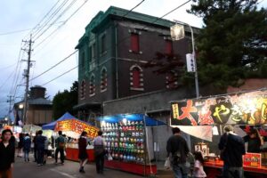 24、25日と吉田天満宮で「天満宮大祭」 大通りに188の夜店が並ぶ