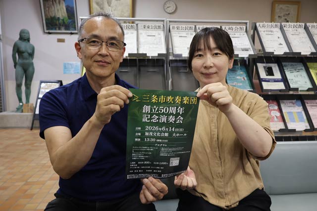 左は渡辺団長