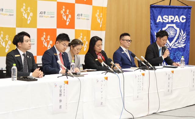 記者発表会