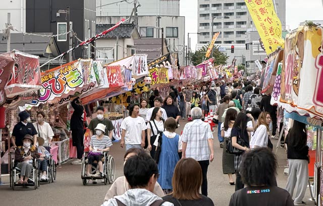 15日のえんま市のようす