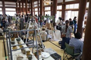 「ごぼさま」におしゃれな逸品ずらり 御坊市に県内外から78店