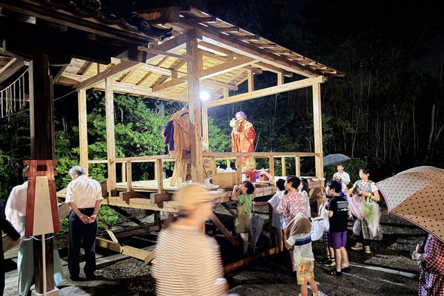 20日夜の神楽奉納