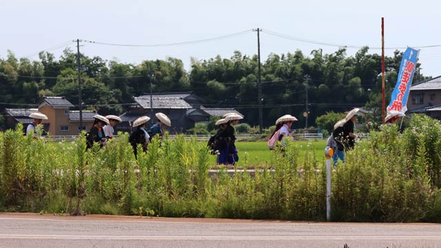 寺子屋つばさ100km徒歩の旅」でコースを歩いてスタッフ研修