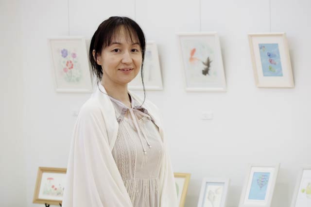 「hanacoten vol.15」を開いている渡辺花子さん