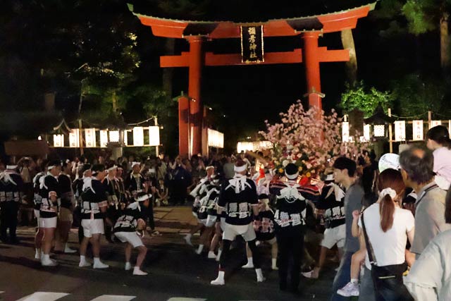 弥彦燈籠まつり