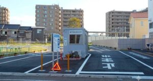 8月2、3日は長岡花火に伴い東三条駅前駐車場の出庫時間を午前0時まで延長
