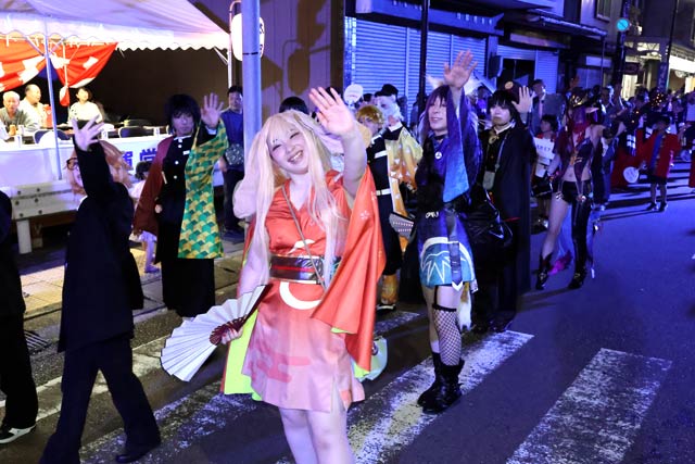 コスプレグループの「コス☆サン」も3回