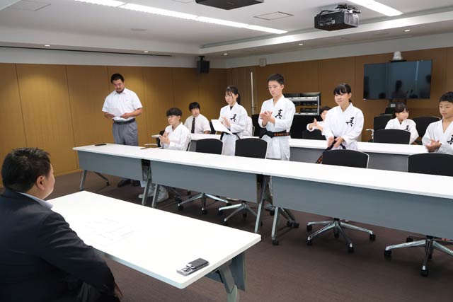 出場選手の紹介