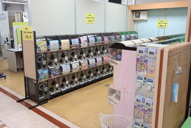 1階の既存のガチャコーナー
